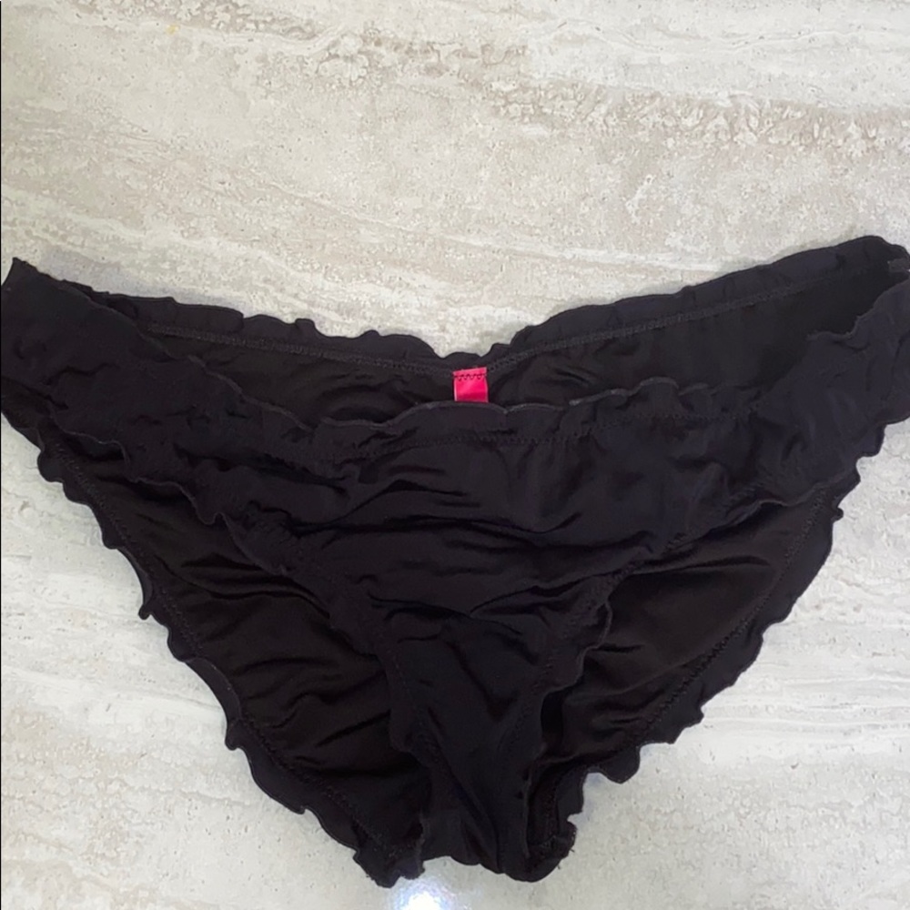 Victoria’s Secret Swim cheeky bikini bottom M